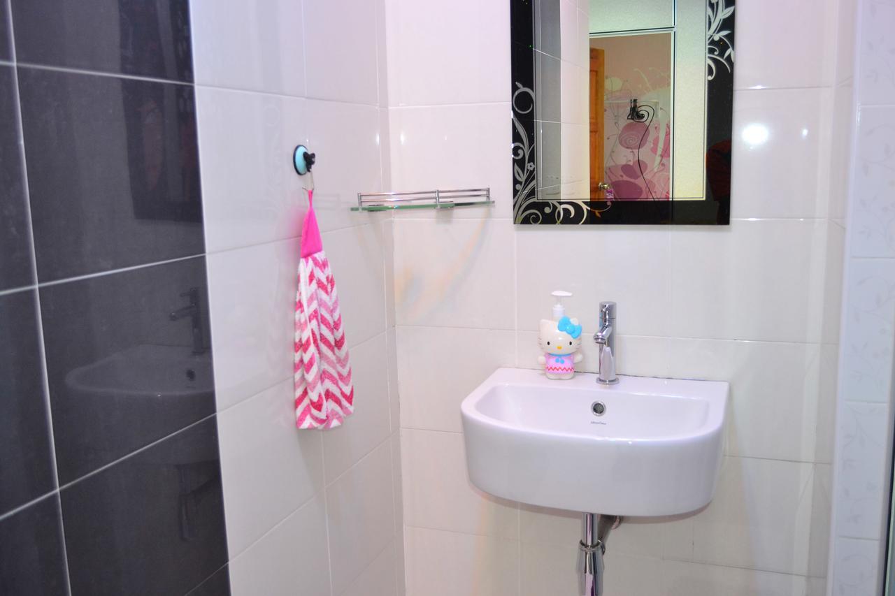 Branded Hotel Malacca Extérieur photo